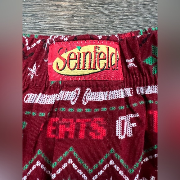 Size medium Seinfeld Season of Festivus boxers.  No tinsel. Airing of grievances - Picture 2 of 3